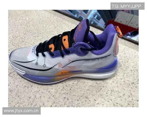 新赛季新挑战丁威迪携361最新战靴DVD4助力球场展现风采