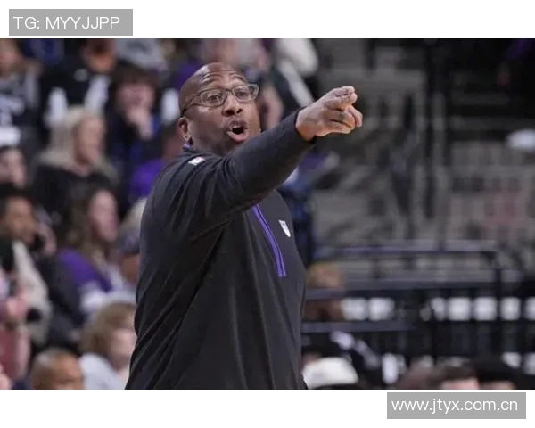 迪文岑佐盛赞迈克布朗的执教能力激发全队潜力