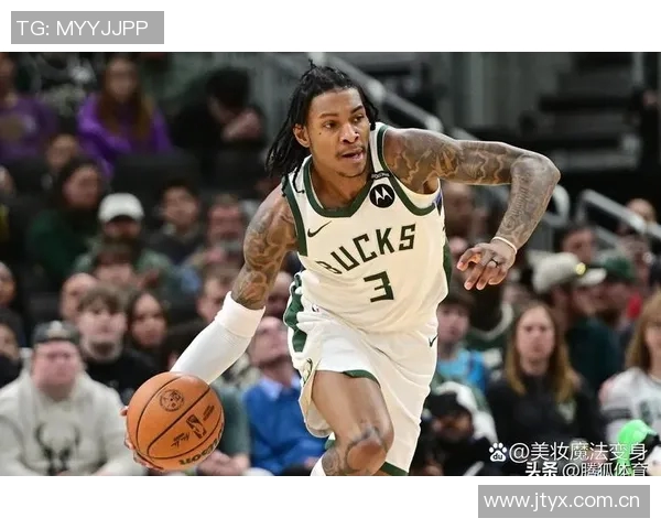 小波特高效表现半场8中6三分命中率出色贡献14分3篮板2助攻