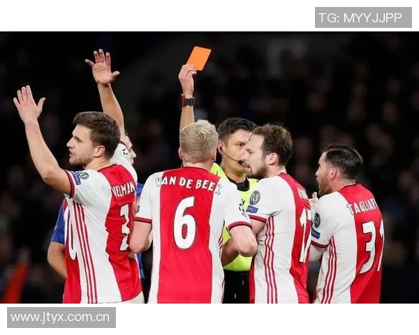 埃因霍温逆袭那不勒斯欧冠之路重燃希望前两轮遭遇挫折