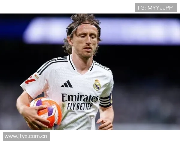 莫德里奇寄语米兰青年队：自信训练乐享每一天成就未来