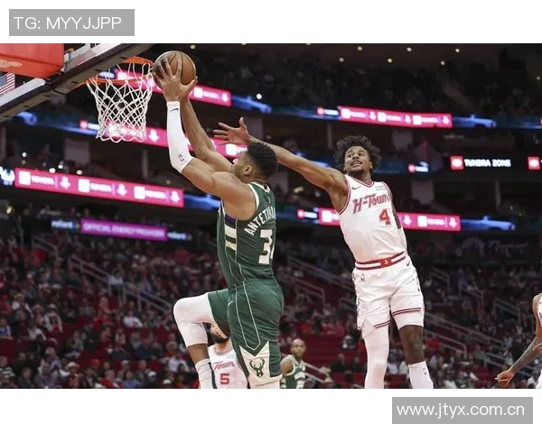 杰伦格林的女友在香港澳门游玩凌晨起床享受美食乐趣 杰伦格林的女友在香港澳门游玩凌晨起床享受美食乐趣