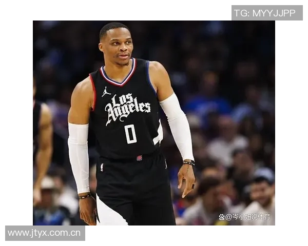 历史三双王威少仍未签约自由球员身份面临赛季开始前的重大选择