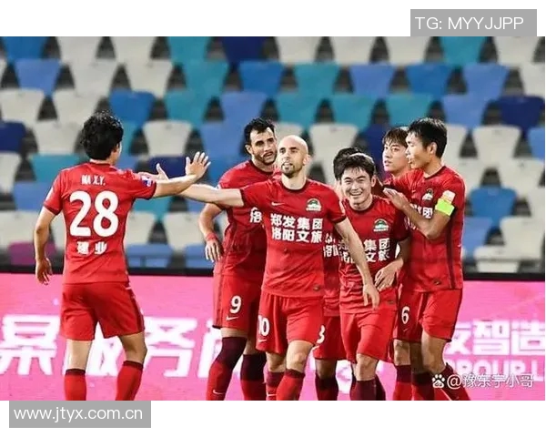 万众瞩目7000名北京球迷与3万河南球迷齐聚苏州共襄足协杯盛宴