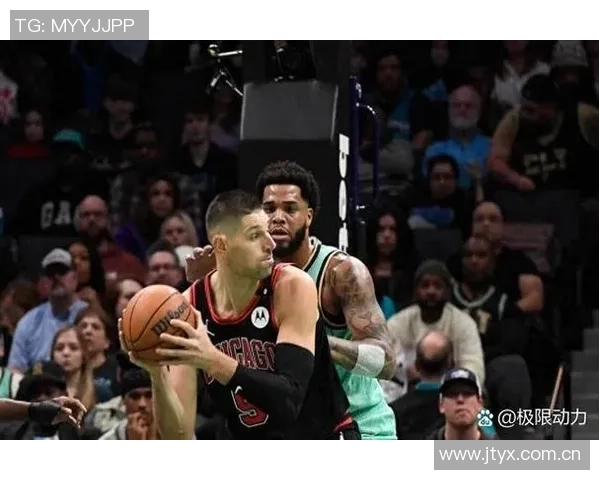 约基奇展现MVP风范18投12中豪取33分15板16助大三双并贡献3次抢断