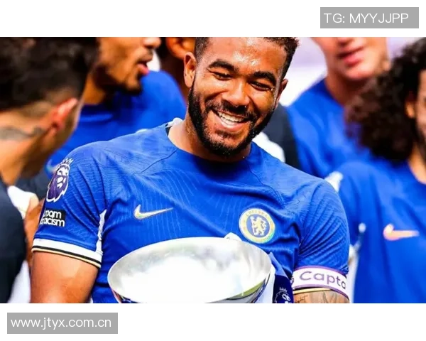 里斯詹姆斯期待为切尔西出战更多比赛并向前辈学习成长