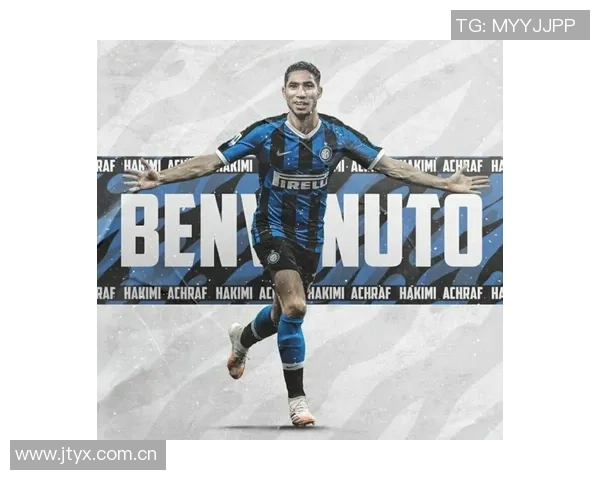 阿什拉夫积极恢复中观看皇马比赛与朋友聚会依靠助行器行走展现乐观态度