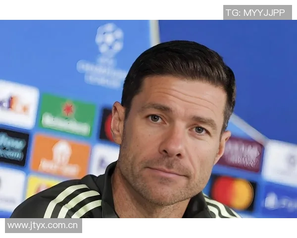 亨利支持阿隆索在皇马的执教时间不长不应轻言解雇他 亨利支持阿隆索在皇马的执教时间不长不应轻言解雇他