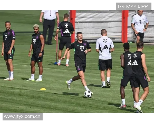 赫内斯74岁生日庆祝活动隆重举行拜仁官方社媒送上祝福与回忆 赫内斯74岁生日庆祝活动隆重举行拜仁官方社媒送上祝福与回忆