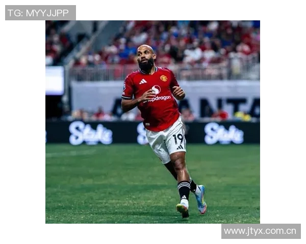 哈格里夫斯称姆伯莫技术能力被低估如同萨拉赫般出色