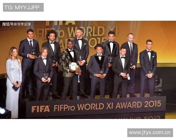 劳塔罗荣膺最佳阵容感谢队友支持称个人荣誉离不开你们