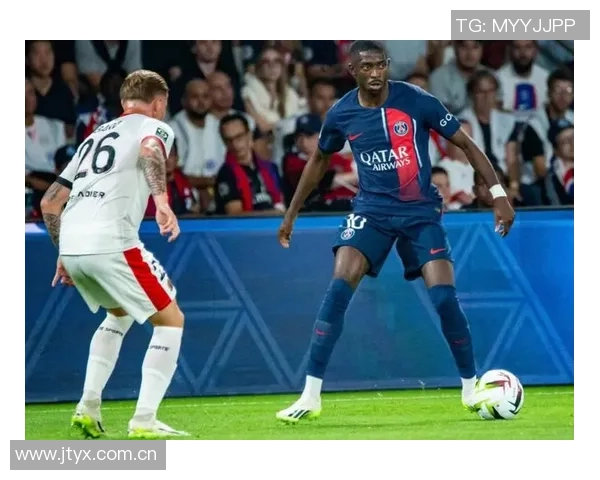 恩里克谈登贝莱未来归属建议关注比赛而非奖杯争夺 恩里克谈登贝莱未来归属建议关注比赛而非奖杯争夺